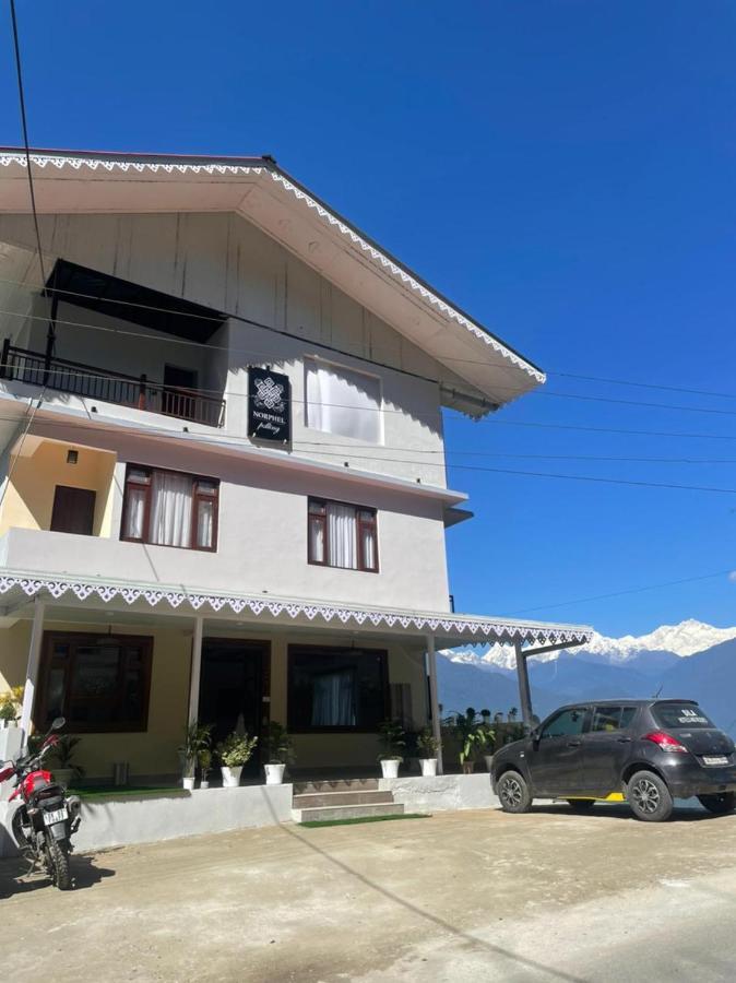 Sila Norphel Pelling Hotell Exteriör bild