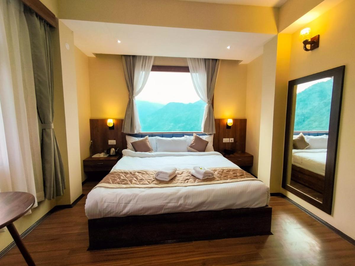 Sila Norphel Pelling Hotell Exteriör bild