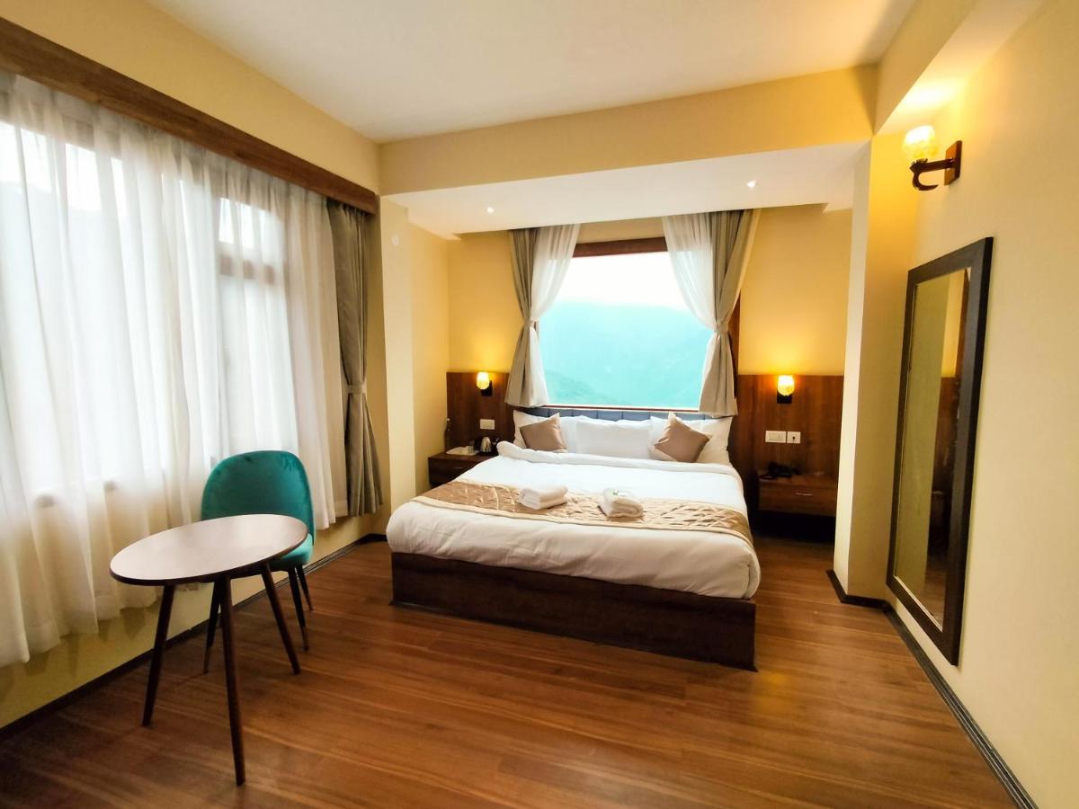 Sila Norphel Pelling Hotell Exteriör bild