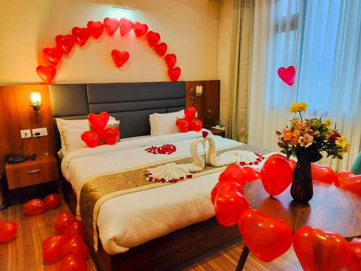 Sila Norphel Pelling Hotell Exteriör bild
